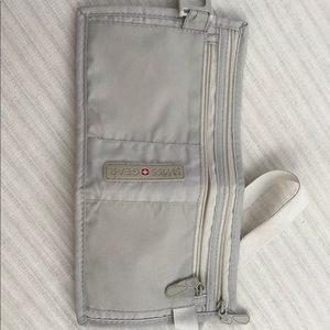 Swiss gear travel wallet\belt